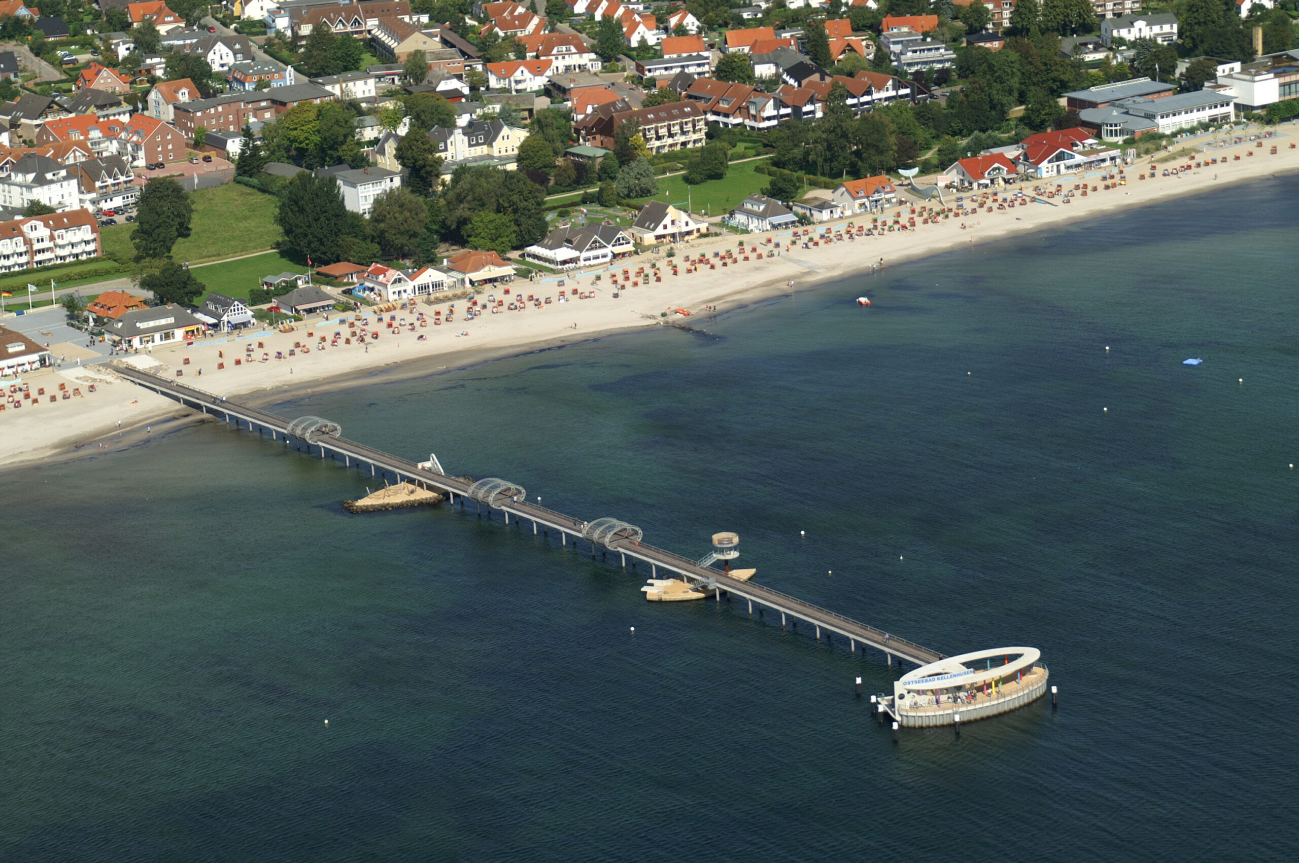 Kellenhusen an der Ostsee mit Strand und Seebrücke